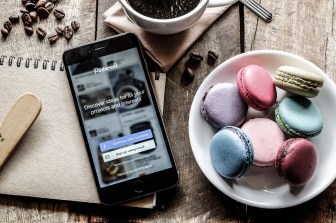 Macaroons and Pinterest